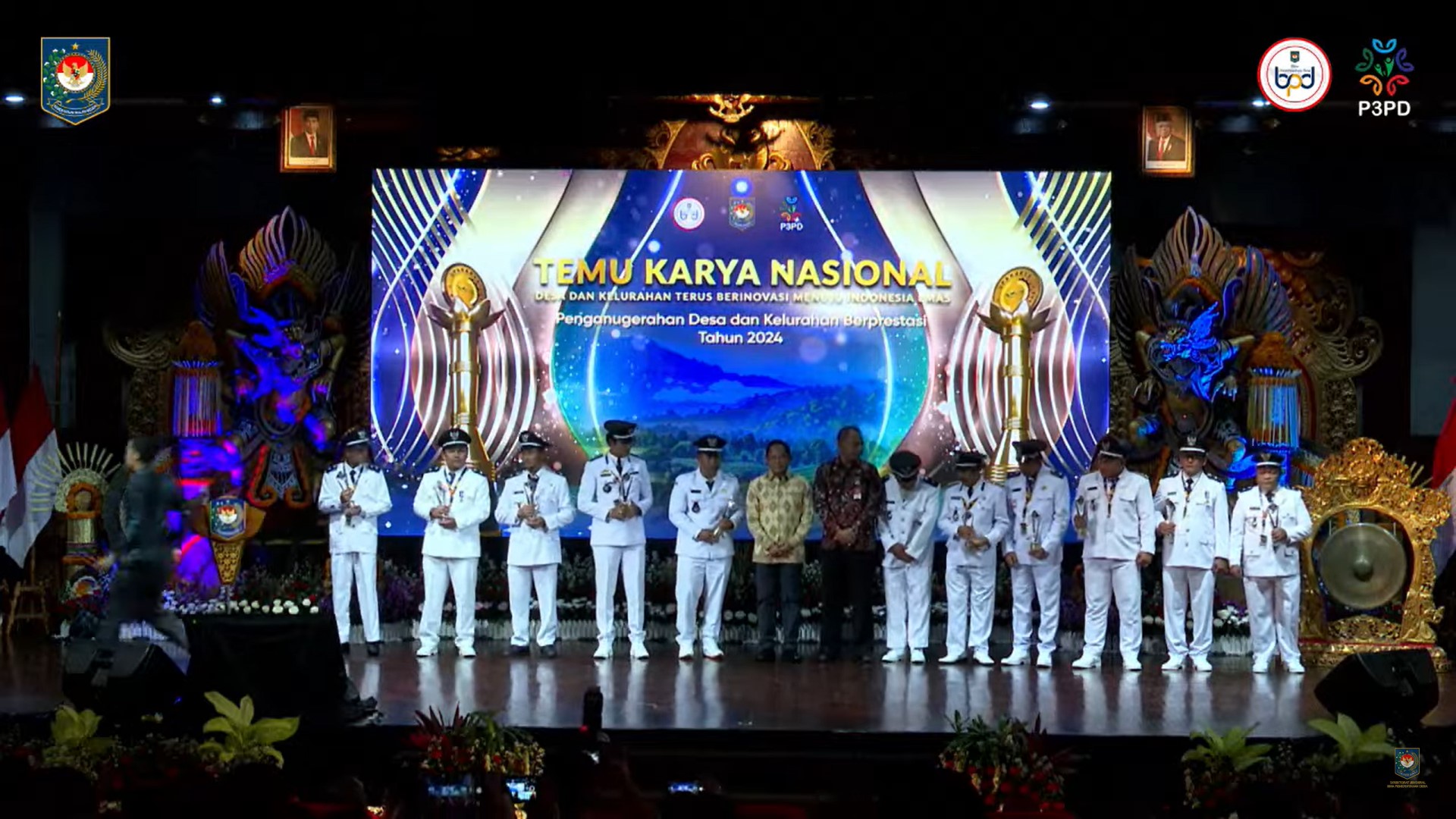 Hunuth Raih Juara III Desa Teladan PKAD Tingkat Nasional Regional IV Tahun 2024 